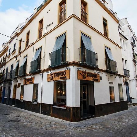 Arenal Carreteria Deluxe Suites By Valcambre Seville Luaran gambar