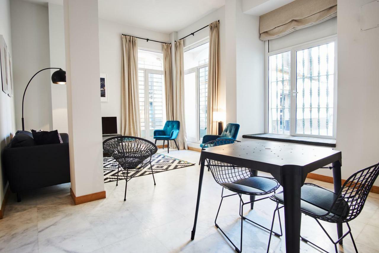 Arenal Carreteria Deluxe Suites By Valcambre Seville Luaran gambar