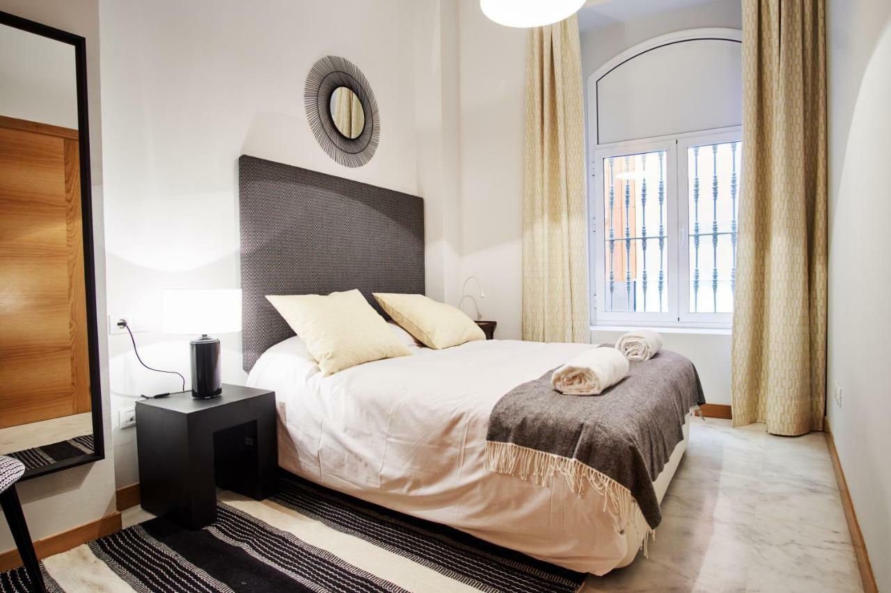 Arenal Carreteria Deluxe Suites By Valcambre Seville Luaran gambar