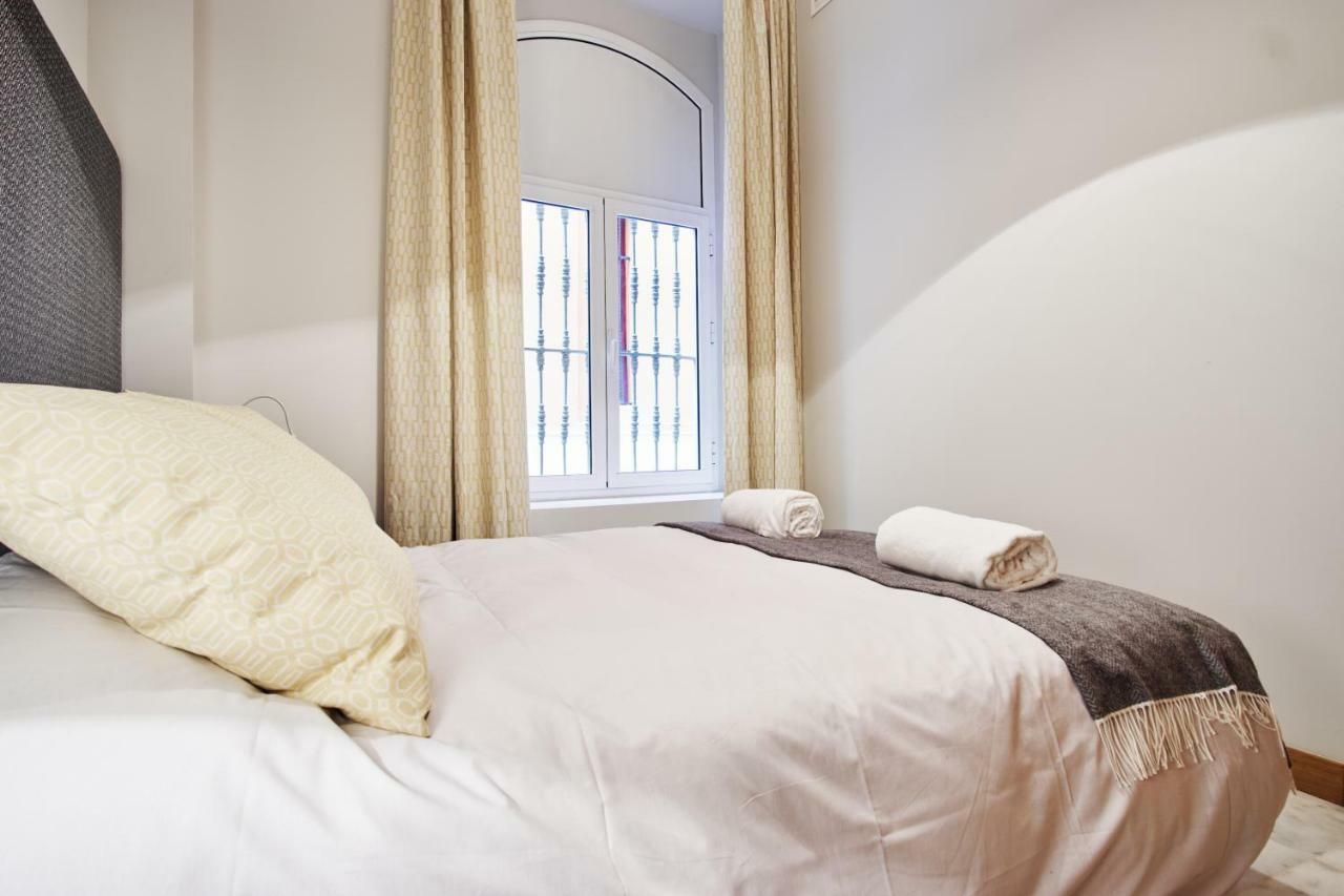 Arenal Carreteria Deluxe Suites By Valcambre Seville Luaran gambar