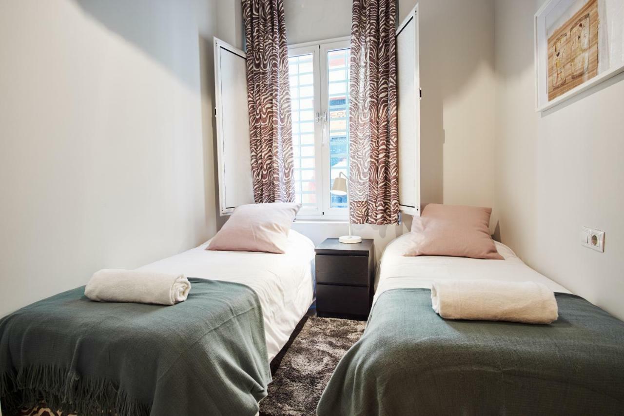 Arenal Carreteria Deluxe Suites By Valcambre Seville Luaran gambar